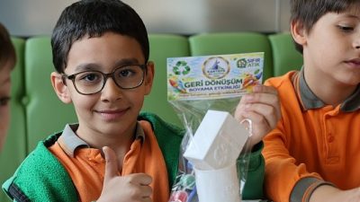 Uluslararası Sıfır Atık Günü’nünde Kartepe Belediyesi, eğlenceli ve eğitici bir