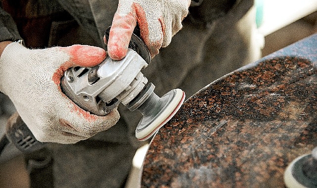 VI. AMORF, Anadolu’nun binlerce yıllık taş işleme kültürünü çağdaş tasarım