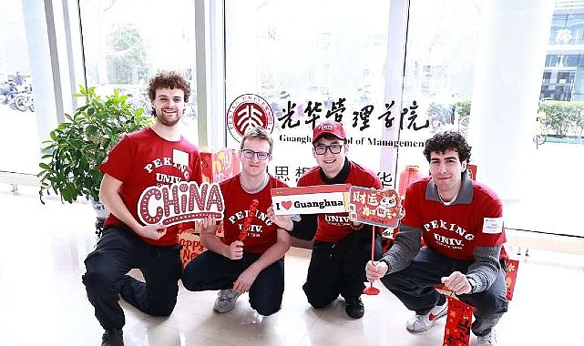 Son yıllarda özellikle liseler arasında yaygınlaşan Çince eğitimi Türk gençlerinin