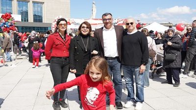 İstanbul Büyükşehir Belediyesi Şehir Tiyatroları’nın bu yıl 40.’sını düzenlediği “Çocuk Şenliği,” 23 Nisan 2026 Perşembe günü