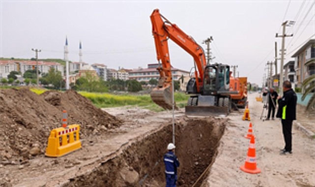 İZSU’nun Bergama’da başlattığı kapsamlı yatırımlarla hem yağmur suyu altyapısı güçleniyor