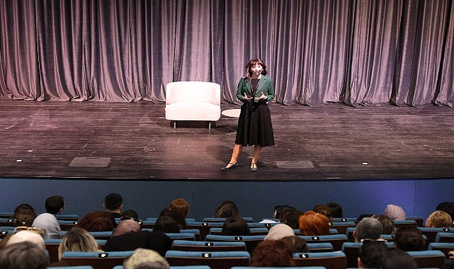 Çankaya Belediyesi, Kütüphane Haftası etkinlikleri kapsamında eğitimci yazar Doç. Dr.