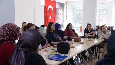 Kahramankazan Belediyesi, anne adaylarına yönelik farkındalık oluşturmak amacıyla “Anne Olmaya