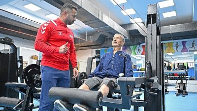 Antalya Büyükşehir Belediyesi'nin ücretsiz spor imkânı sunduğu Antalya Spor ve