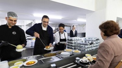 Balçova Belediyesi tarafından hayata geçirilen Kent Lokantası, açıldığı günden bu