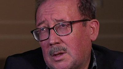 Kocaeli Büyükşehir Belediye Başkanı Tahir Büyükakın, yaşamını yitiren İlim Yayma