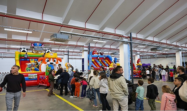 Çerçioğlu her yıl olduğu gibi bu yıl da çocukları 23