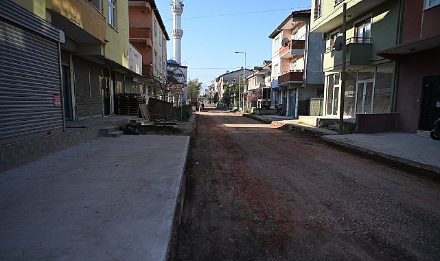 Kartepe Belediye Başkanı Av. M. Mustafa Kocaman, ilçede devam eden