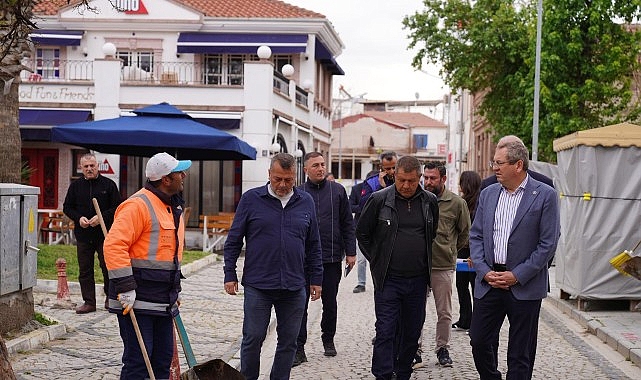 Ayvalık Belediye Başkanı Mesut Ergin, Cunda (Alibey) Adası’nda belediye meclis