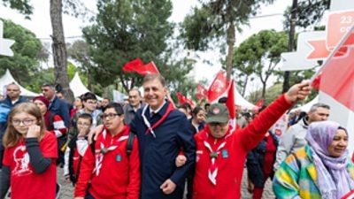 İzmir Büyükşehir Belediye Başkanı Dr. Cemil Tugay, Kültürpark’ta düzenlenen 23