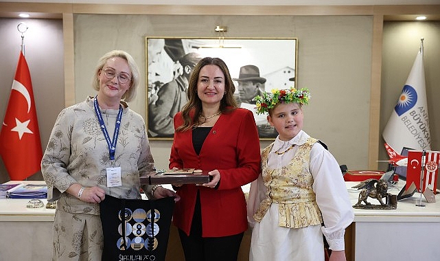 Antalya Büyükşehir Belediyesi Başkan Vekili Büşra Özdemir, 27. Uluslararası Antalya