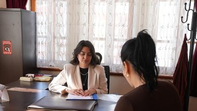 Seferihisar Belediyesi ile İzmir Barosu arasında yürütülen iş birliği kapsamında