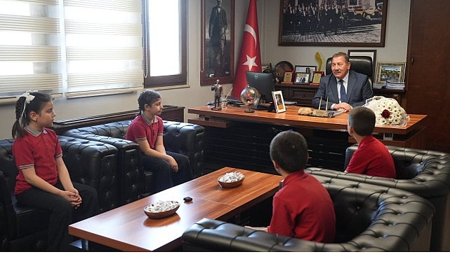 Milas Belediye Başkanı Fevzi Topuz, 23 Nisan Ulusal Egemenlik ve