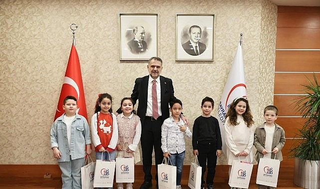 23 Nisan Ulusal Egemenlik ve Çocuk Bayramı Bayrampaşa’da büyük bir