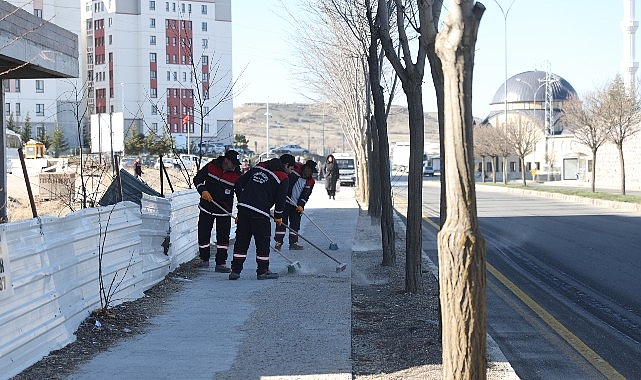 Nevşehir Belediyesi ekipleri tarafından mahallelerde 2 yıldır aralıksız yürütülen temizlik