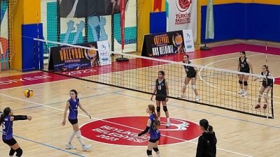 Beylikdüzü Belediyesi’nin ilçede faaliyet gösteren amatör kulüpleri buluşturduğu “Kulüpler Arası