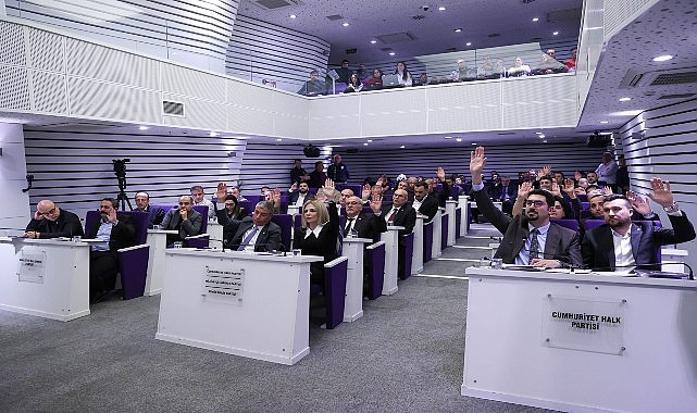 Buca Belediye Meclisi’nin nisan ayı toplantısında konuşan Belediye Başkanı Mimar