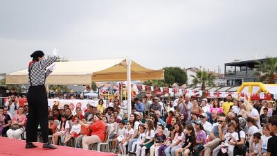 Burhaniye Belediyesi tarafından geleneksel hale gelen, her yıl dolu dolu