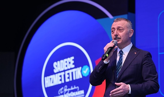 Kocaeli Büyükşehir Belediye Başkanı Tahir Büyükakın iki yılını anlattığı toplantıya