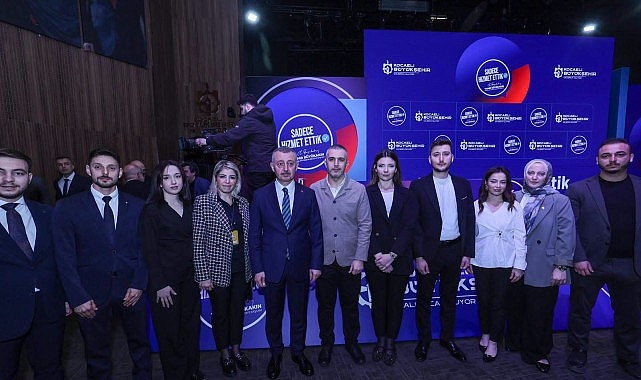 Kocaeli Büyükşehir Belediye Başkanı Tahir Büyükakın’ın, iki yıllık projelerini anlattığı