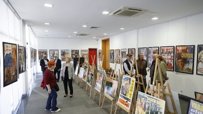 Antalya Büyükşehir Belediyesi, “Yeşilçam Film Afişleri Sergisi” ile sanatseverleri buluşturdu.