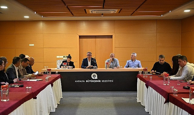 Antalya Büyükşehir Belediyesi’nin denizleri korumak ve gelecek kuşaklara daha temiz