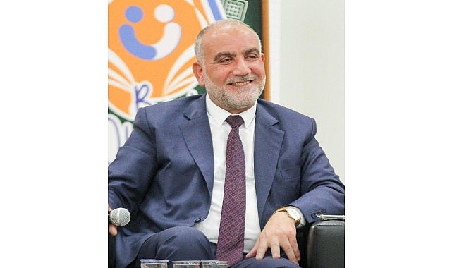 Canik Belediye Başkanı İbrahim Sandıkçı, bu yıl da YKS'ye girecek