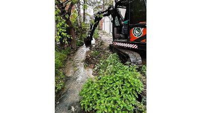 İnegöl Belediyesi, Cerrah Mahallesi’nde gerçekleştirdiği çalışma kapsamında 5 kilometrelik sulama