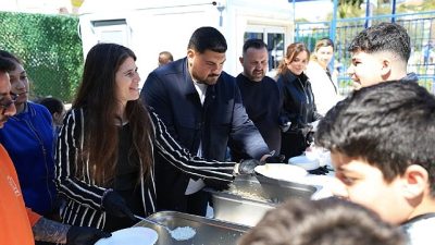 Çeşme Belediyesi Park ve Bahçeler Müdürlüğü, ilçedeki 28 okula toplam