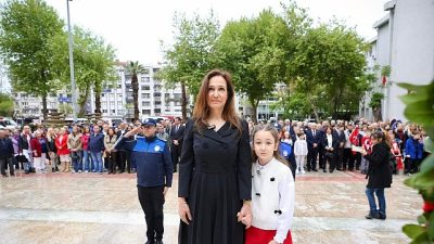 Karşıyaka Belediye Başkanı Yıldız Ünsal, 23 Nisan’da makamını 3. sınıf