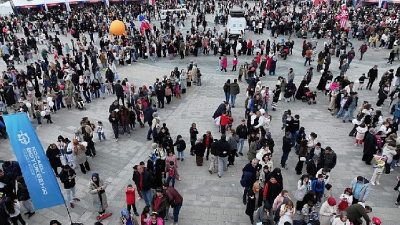 Büyükşehir Belediyesi’nin İzmit Milli İrade Meydanı’nda gerçekleştirdiği 23 Nisan Çocuk