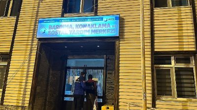 Kocaeli Büyükşehir Belediyesi’ne bağlı zabıta ekipleri yalnızca denetim göreviyle değil,