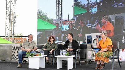 Ege mutfağının köklü geçmişi ve zengin tatlarını bir araya getiren