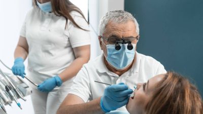 Diş Hekimleri Dayanışma Platformu, "Mesleği Geleceğimiz 'Dönemlik' söylemlere emanet edilemez!"