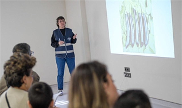 İzmir Büyükşehir Belediyesi’nin “Patili Dostumuz” projesiyle engelli çocuklar ve aileleri,