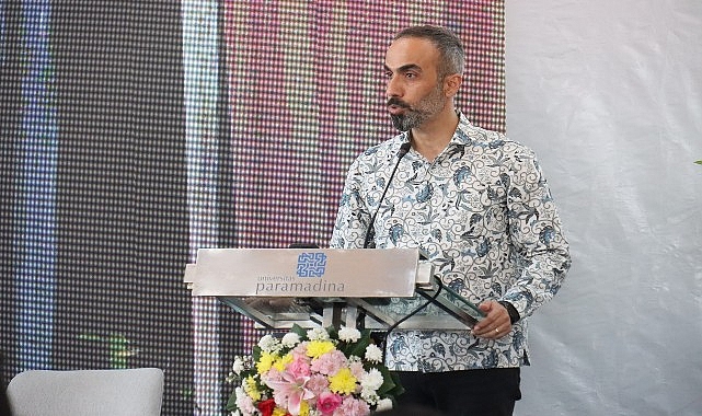 Üsküdar Üniversitesi Kurucu Rektörü Prof. Dr. Nevzat Tarhan ve beraberindeki