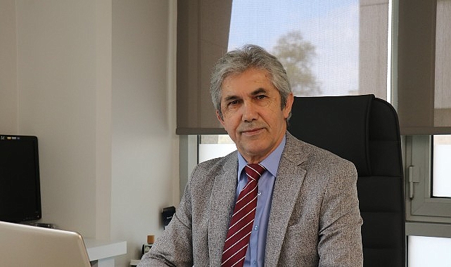 Üsküdar Üniversitesi İletişim Fakültesi Gazetecilik Bölüm Başkanı Prof. Dr. Süleyman