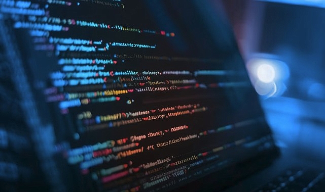 AMD, IDC tarafından hazırlanan yeni araştırma raporunu yayınladı. Kurumsal alanda AI