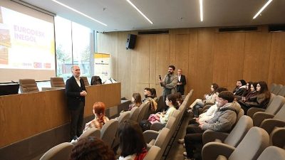 İnegöl Belediyesi, AR-GE Müdürlüğü Eurodesk Temas Noktası organizasyonuyla gençlere yönelik