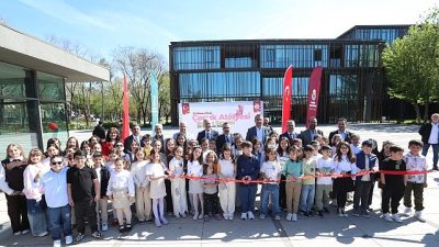 İnegöl Belediyesi’nin 7-12 yaş arası 150 öğrencinin katılımıyla haftanın 4