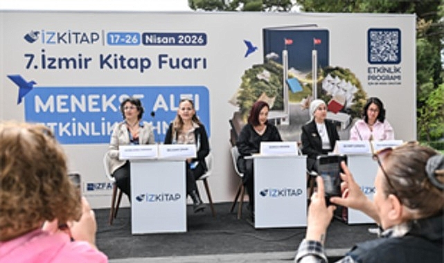 İzmir’de düzenlenen İZKİTAP - 7. İzmir Kitap Fuarı, altıncı gününde