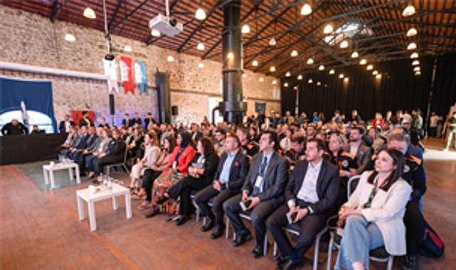 İzmir Büyükşehir Belediyesi, Zurich Sigorta Grubu Türkiye, Z Zurich Foundation ve