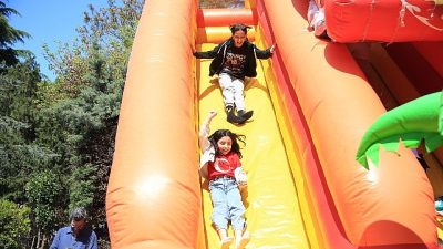 Kadıköy Belediyesi, Mustafa Kemal Atatürk’ün çocuklara armağan ettiği 23 Nisan