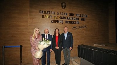 Karşıyaka Oda Orkestrası (KODA) konserleriyle kentlileri sanatla buluşturmaya devam eden