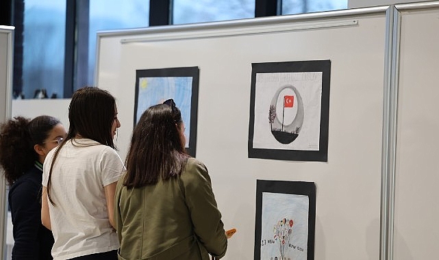 “Kartepe’nin Çocukları” temalı resim sergisi, gerçekleştirilen törenle Kartepe Sanat Evi’nde