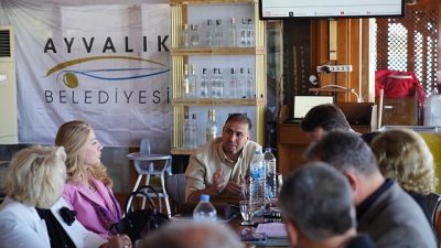 Ayvalık Belediye Başkanı Mesut Ergin, Balıkesir genelindeki kent konseylerinin başkan