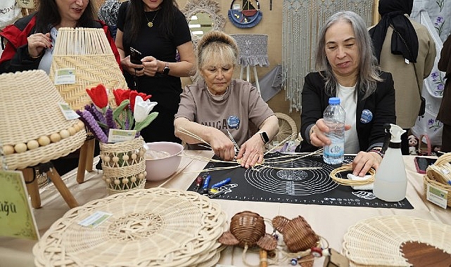 Kocaeli Büyükşehir Belediyesi bünyesinde faaliyet gösteren KO-MEK kursları, her yaştan