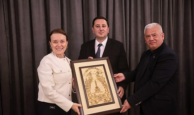 Konak Belediye Başkanı Nilüfer Çınarlı Mutlu, Makedonya Türk Hareket Partisi