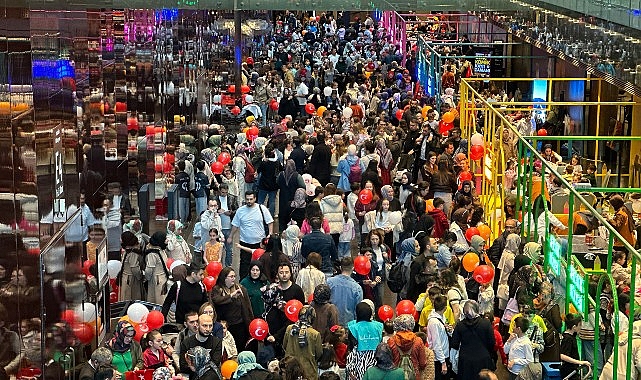 Konya Büyükşehir Belediyesi’nin çocukların kitaplarla bağını güçlendirmek ve okuma alışkanlığını