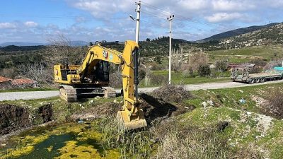 Manisa Büyükşehir Belediyesi, Kırkağaç ilçesi Çaltıcak Mahallesi’nde vatandaşların kendi imkanlarıyla